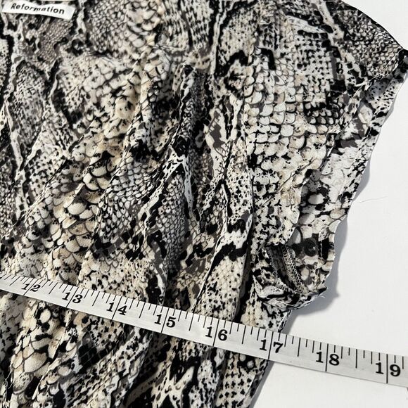 NEW Reformation Sz XS Carina Snake Print Wrap Midi Dress - Picture 7 of 9